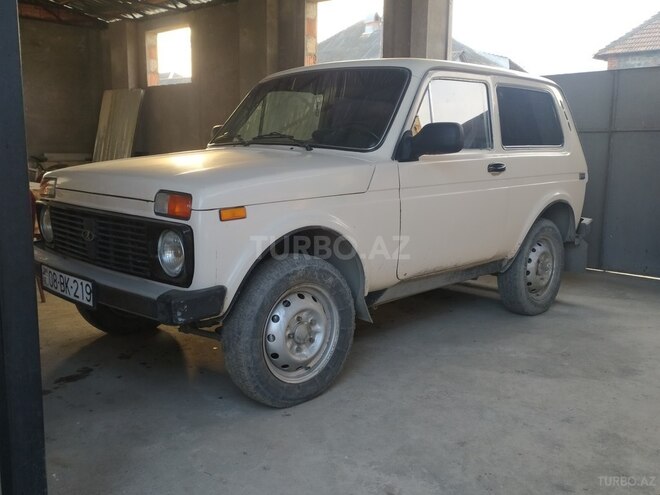 LADA (VAZ) Niva 1992, 193,000 km - 1.6 л - Zaqatala
