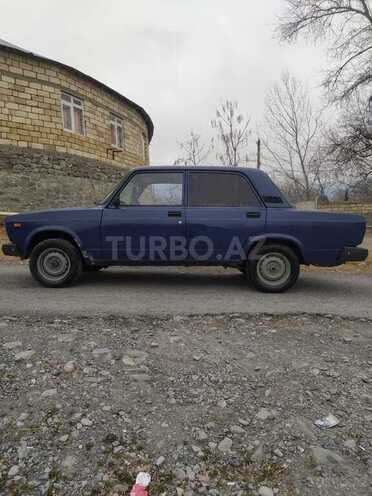LADA (VAZ) 2107 2009, 175,000 km - 1.7 l - Qax