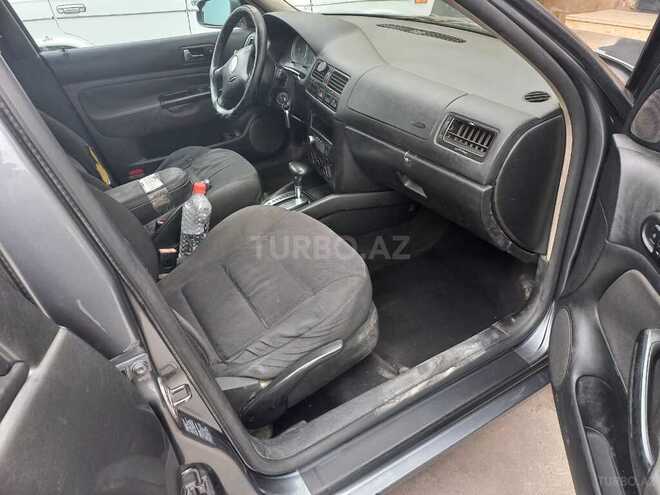 Volkswagen Jetta 2004, 256,000 km - 2.0 l - Bakı