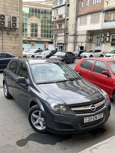 Opel Astra 2009, 172,000 km - 1.4 l - Gəncə