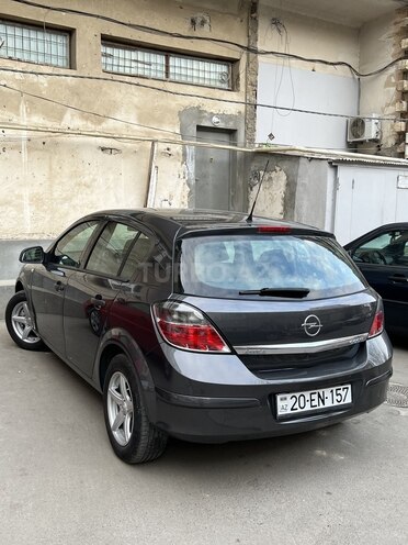 Opel Astra 2009, 172,000 km - 1.4 l - Gəncə
