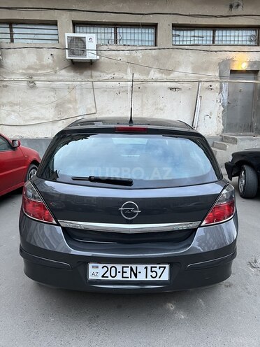 Opel Astra 2009, 172,000 km - 1.4 l - Gəncə