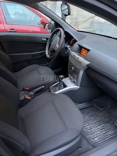 Opel Astra 2009, 172,000 km - 1.4 l - Gəncə