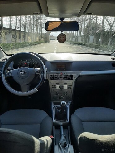 Opel Astra 2006, 239,621 km - 1.4 l - Bakı