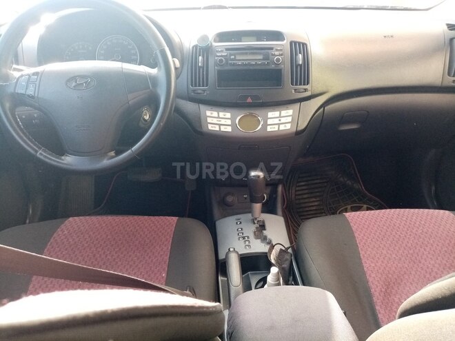 Hyundai Elantra 2009, 300,000 km - 2.0 l - Bakı