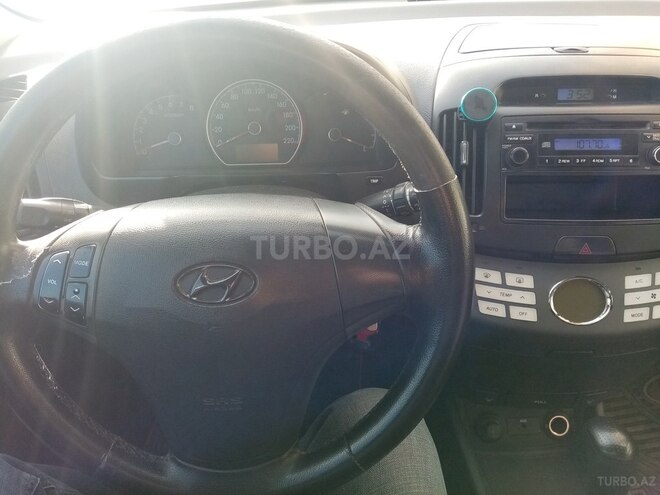 Hyundai Elantra 2009, 300,000 km - 2.0 l - Bakı