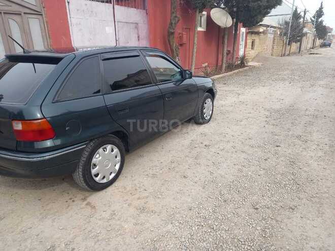 Opel Astra 1994, 111,000 km - 1.4 l - Bakı