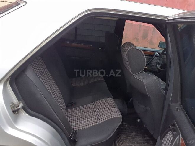 Mercedes E 250 1993, 352,123 km - 2.5 l - Lənkəran
