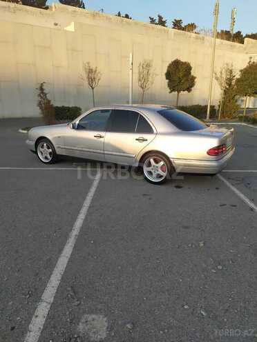 Mercedes E 320 1998, 370,000 km - 3.2 l - Bakı