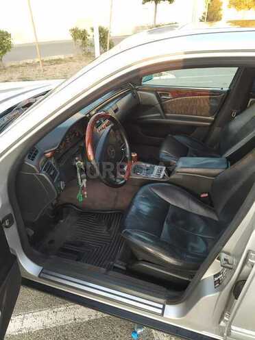 Mercedes E 320 1998, 370,000 km - 3.2 l - Bakı
