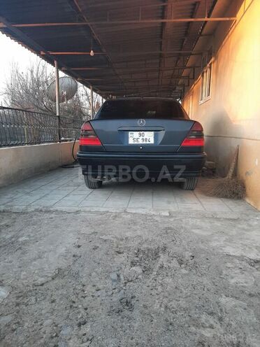 Mercedes C 200 2000, 317,000 km - 2.0 л - Bakı
