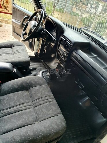 GAZ 3110 2000, 99,000 km - 2.4 l - Biləsuvar