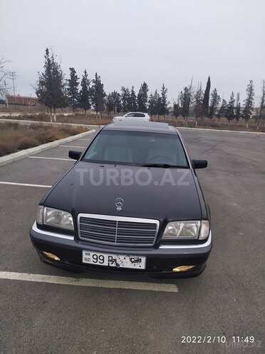 Mercedes C 230 2000, 305,000 km - 2.3 л - Şirvan