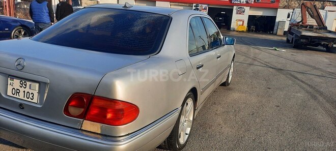 Mercedes E 320 1998, 250,000 km - 3.2 л - Bakı