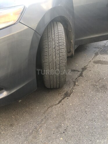 Honda Insight 2011, 180,000 km - 1.3 l - Bakı