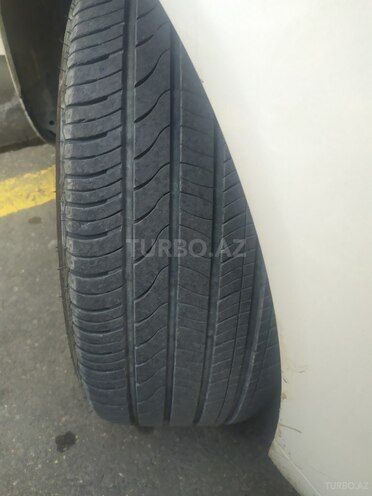 Audi A4 2004, 370,149 km - 1.8 l - Sumqayıt