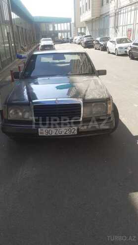 Mercedes E 200 1989, 200,000 km - 2.0 l - Bakı
