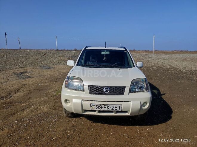 Nissan X-Trail 2003, 211,000 km - 2.0 l - Zərdab