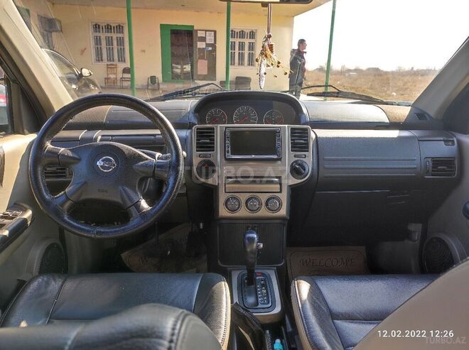 Nissan X-Trail 2003, 211,000 km - 2.0 l - Zərdab