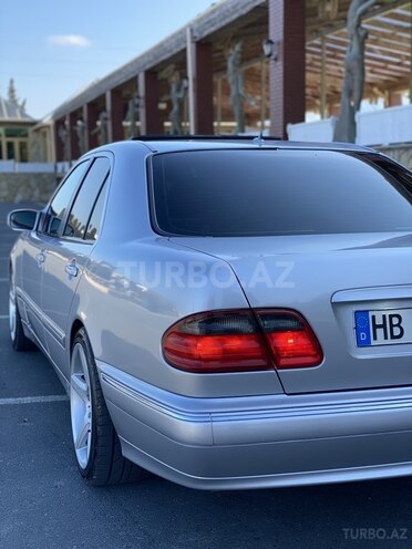 Mercedes E 320 2000, 410,000 km - 3.2 л - Bakı