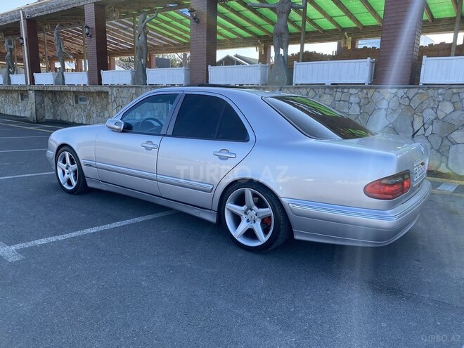 Mercedes E 320 2000, 410,000 km - 3.2 л - Bakı