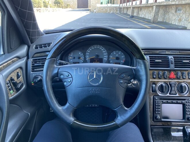 Mercedes E 320 2000, 410,000 km - 3.2 л - Bakı