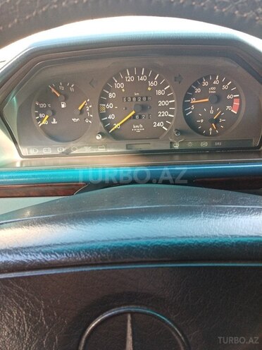 Mercedes E 220 1995, 638,000 km - 2.2 l - Sumqayıt