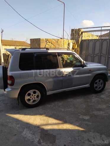 Mitsubishi Pajero io 2000, 260,000 km - 1.8 l - Bakı