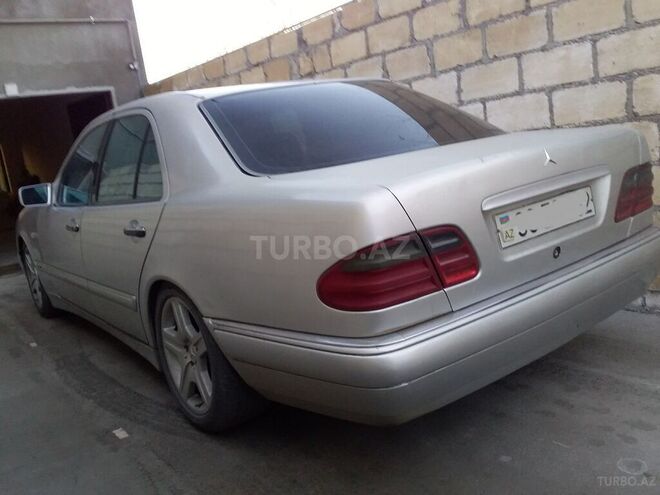 Mercedes E 280 1998, 294,571 km - 2.8 l - Balakən