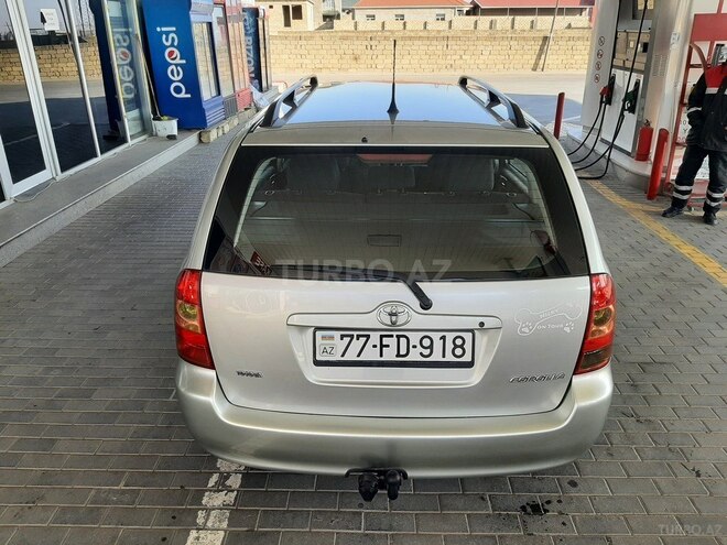 Toyota Corolla 2005, 230,000 km - 1.4 l - Bakı