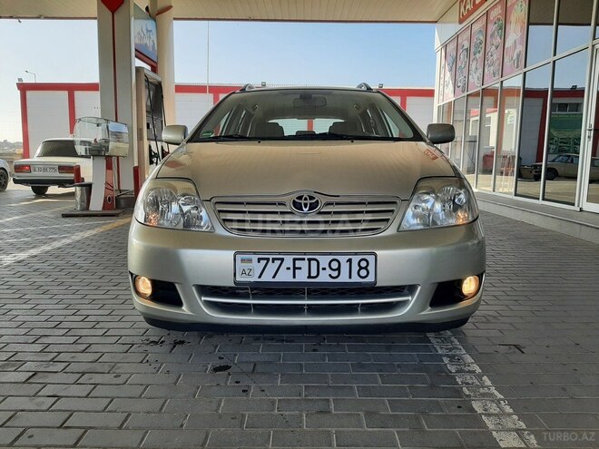 Toyota Corolla 2005, 230,000 km - 1.4 l - Bakı