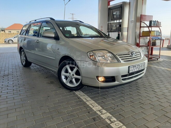 Toyota Corolla 2005, 230,000 km - 1.4 l - Bakı
