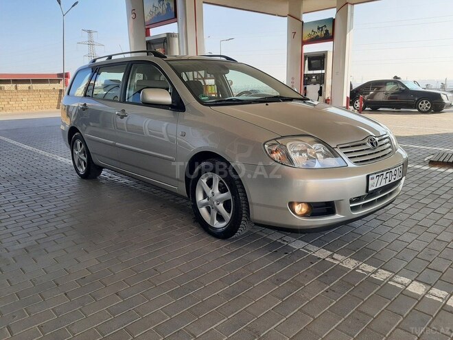 Toyota Corolla 2005, 230,000 km - 1.4 l - Bakı