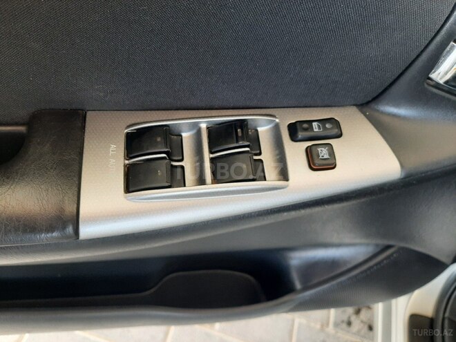 Toyota Corolla 2005, 230,000 km - 1.4 l - Bakı