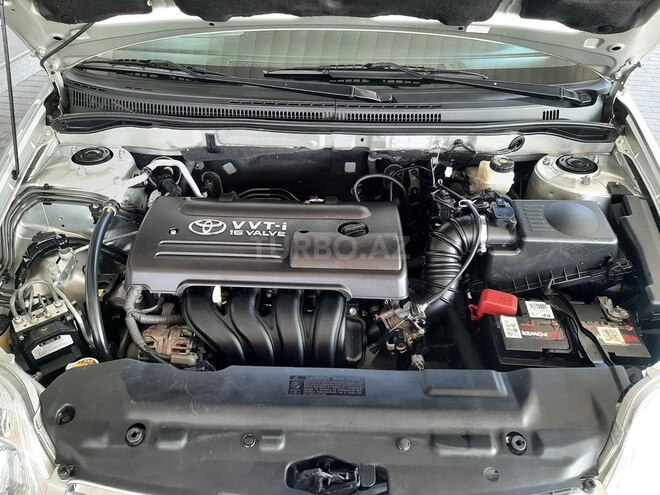 Toyota Corolla 2005, 230,000 km - 1.4 l - Bakı