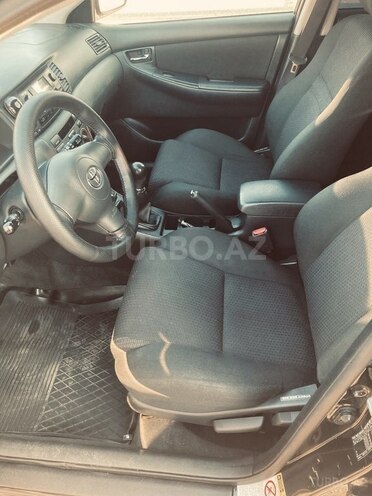 Toyota Corolla 2006, 234,000 km - 1.4 l - Bakı