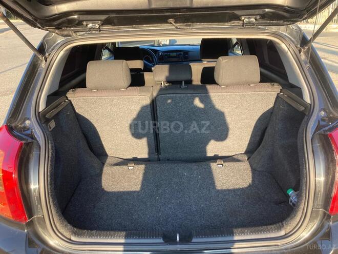 Toyota Corolla 2006, 234,000 km - 1.4 l - Bakı