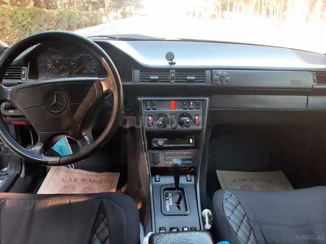 Mercedes E 280 1995, 444,350 km - 2.8 l - Sumqayıt