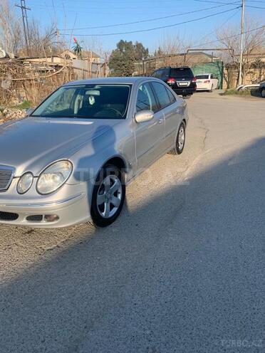 Mercedes E 220 2005, 324,000 km - 2.2 l - Bakı
