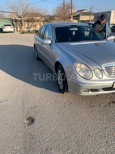 Mercedes E 220 2005, 324,000 km - 2.2 l - Bakı