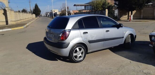 Kia Rio 2005, 242,000 km - 1.5 l - Bakı