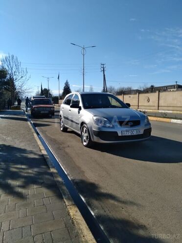 Kia Rio 2005, 242,000 km - 1.5 l - Bakı