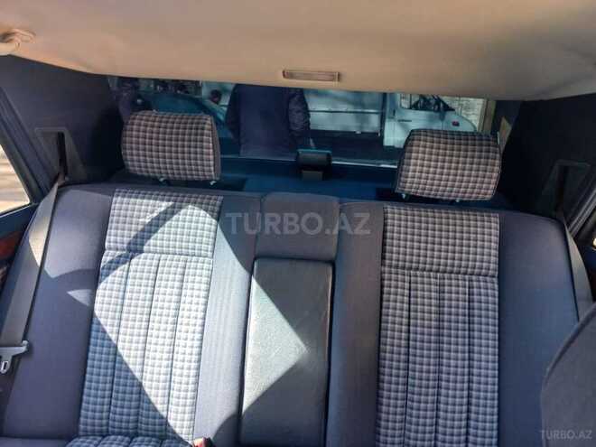 Mercedes E 220 1995, 335,000 km - 2.2 l - Bakı