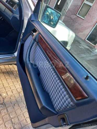 Mercedes E 220 1995, 335,000 km - 2.2 l - Bakı