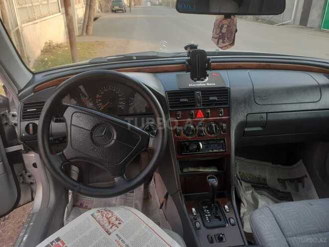 Mercedes C 180 1997, 335,096 km - 1.8 l - Tovuz