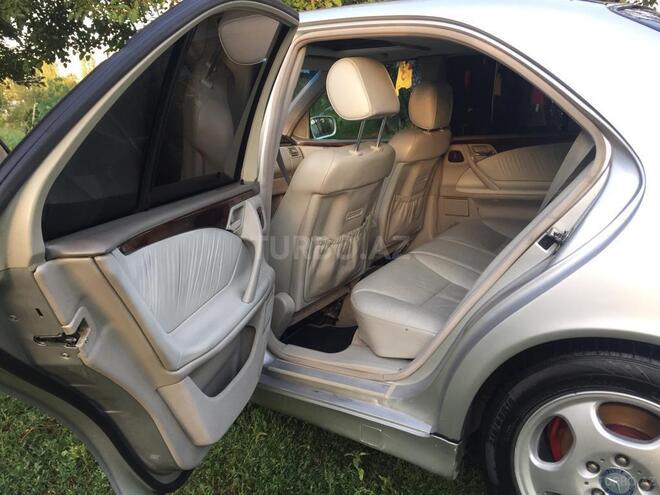 Mercedes E 240 1999, 370,000 km - 2.4 l - Bakı