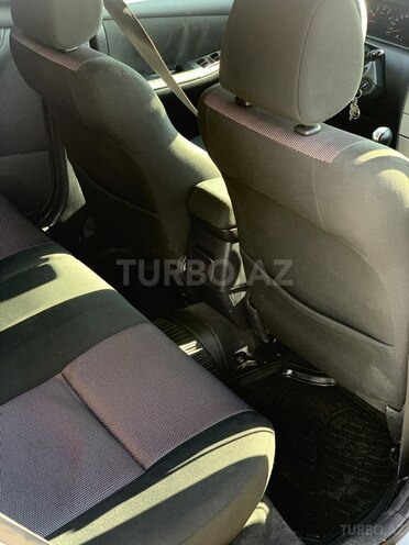 Toyota Corolla 2006, 189,000 km - 1.4 l - Bakı