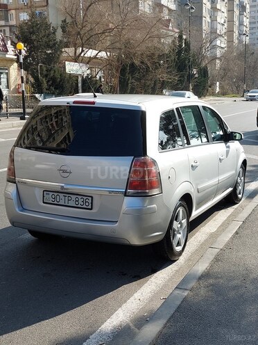 Opel Zafira 2006, 206,500 km - 1.9 l - Bakı