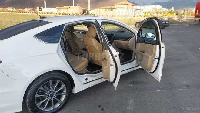 Ford Fusion 2016, 107,000 km - 1.5 l - Qax