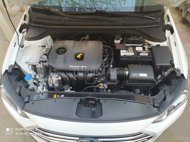 Hyundai Elantra 2018, 83,686 km - 2.0 л - Bakı